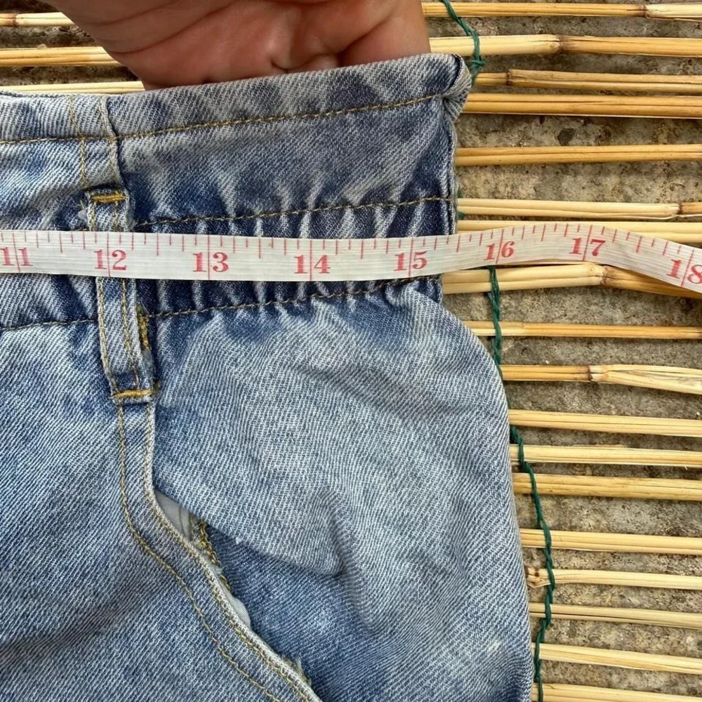 Hyfve Women's High Waist Denim Shorts Size Small Light Blue Distressed Cuffed‎